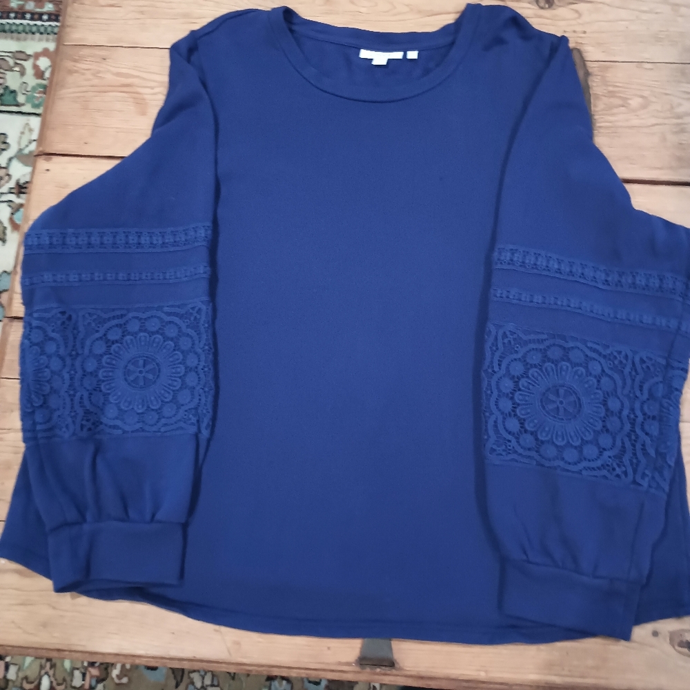 Chico's Purple Lace Sleeved Feminine Sweatshirt Size 4 (20)